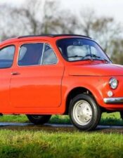 Fiat 500 R: L’Eleganza del Semplice